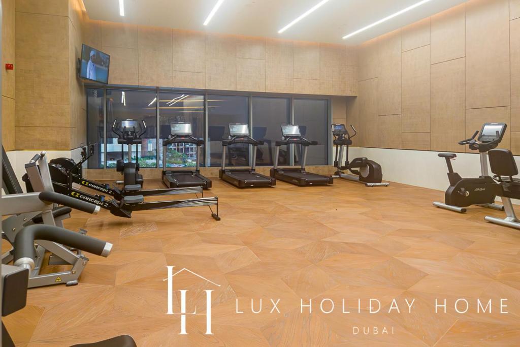 Lux Iconic Views At The Palm Tower Suite 2 Дубай Екстериор снимка