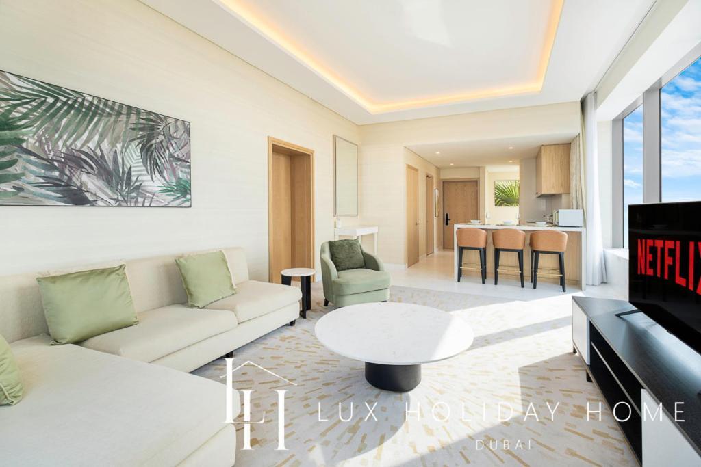 Lux Iconic Views At The Palm Tower Suite 2 Дубай Екстериор снимка